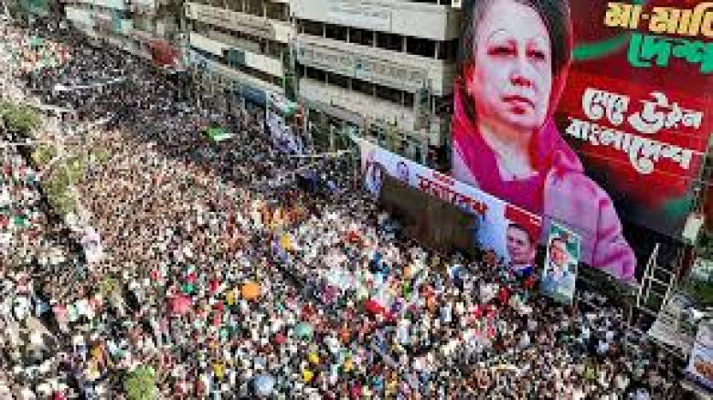 Election Fog: BNP’s Popularity vs. Jamaat’s Strategy—and the Dangerous Silence of the Middle Class...